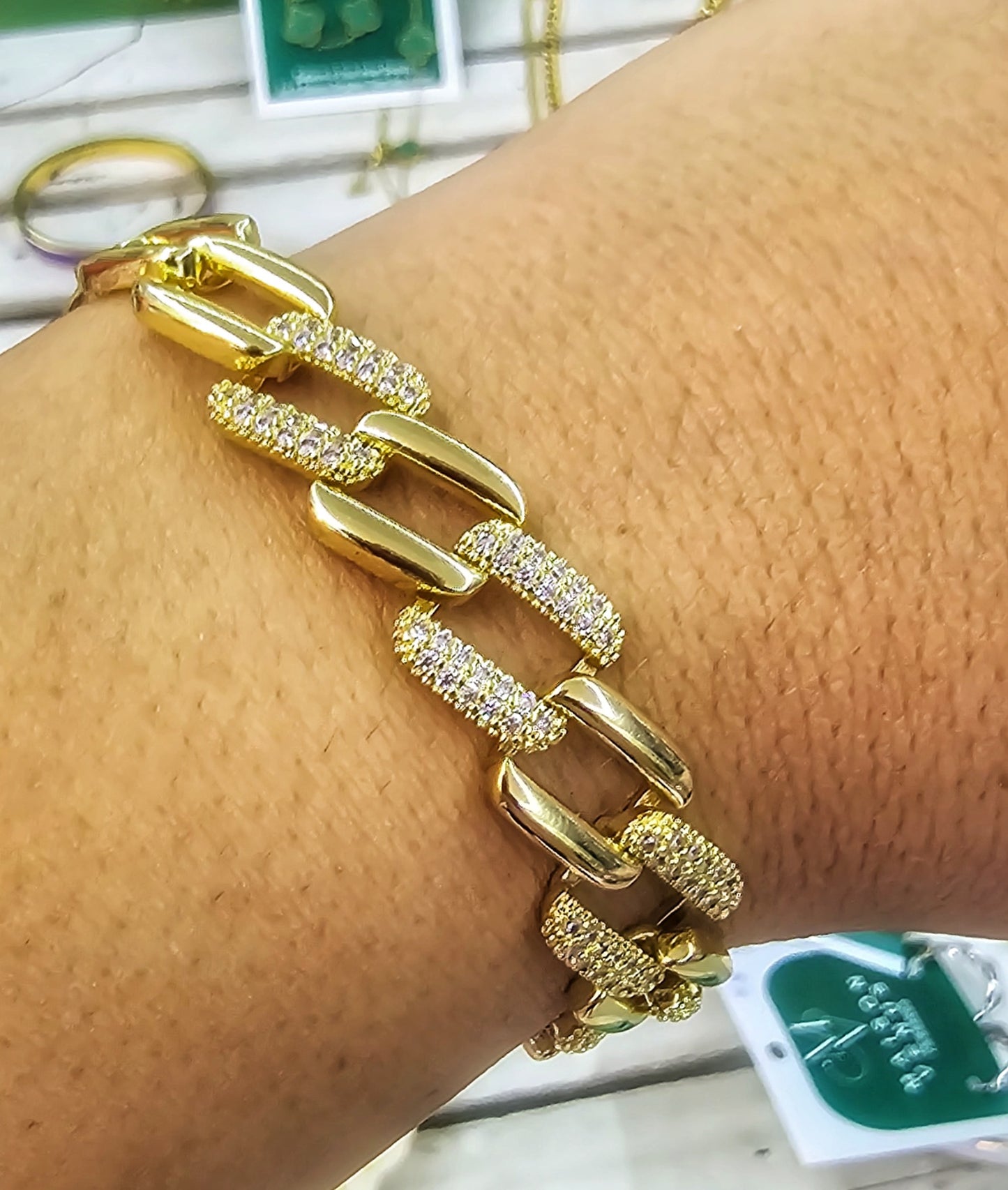 Gold Cuban Link Pavé Bracelet – Luxe Edition