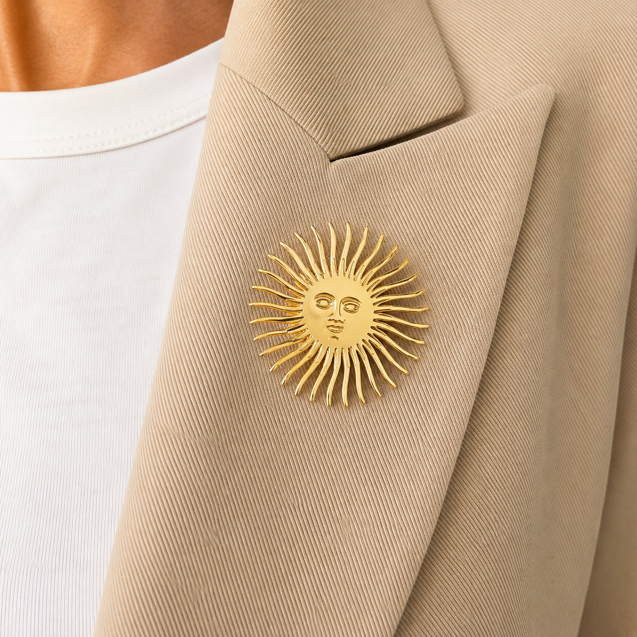 Soleil Statement Brooch – Gold