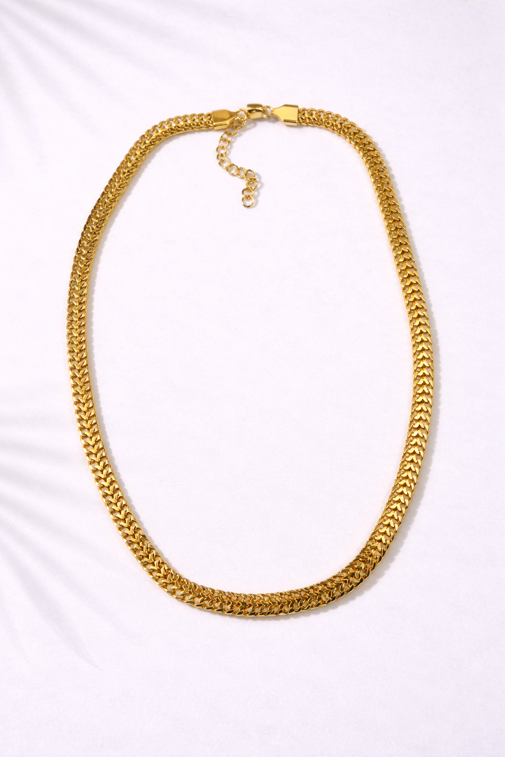 CÉLINE CHAIN NECKLACE