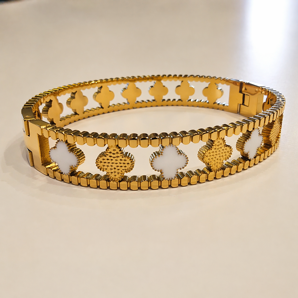 Ornate Clover Cutout Gold Bangle