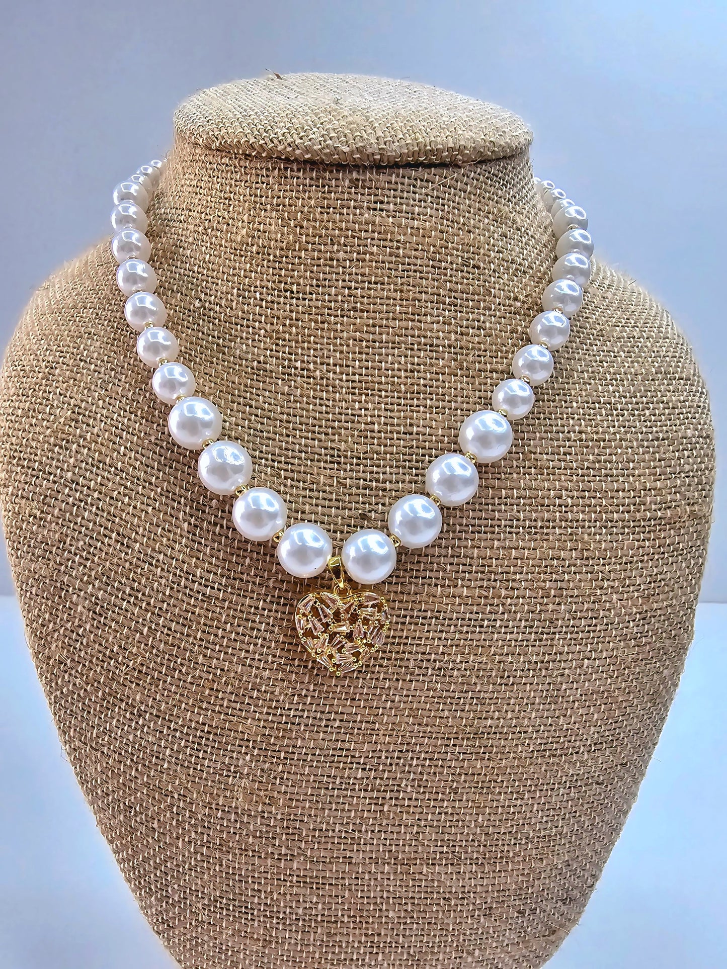 AMORE PEARL NECKLACE