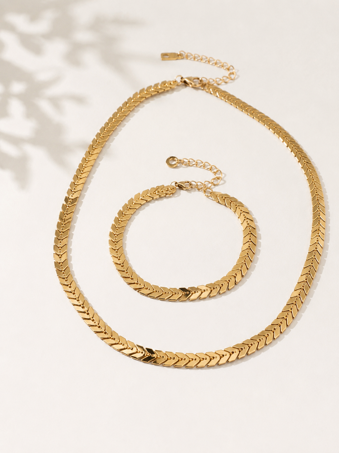 Golden Chevron Necklace & Bracelet