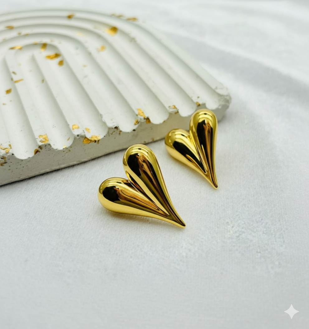 Golden Heart-Textured Curve Studs