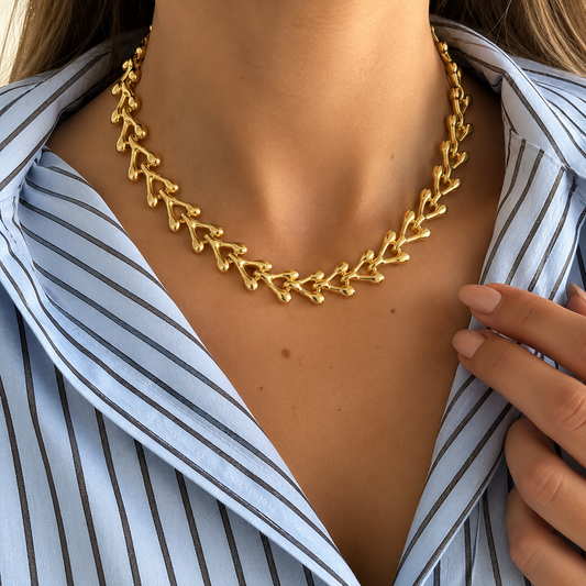 Golden Heart Link Necklace