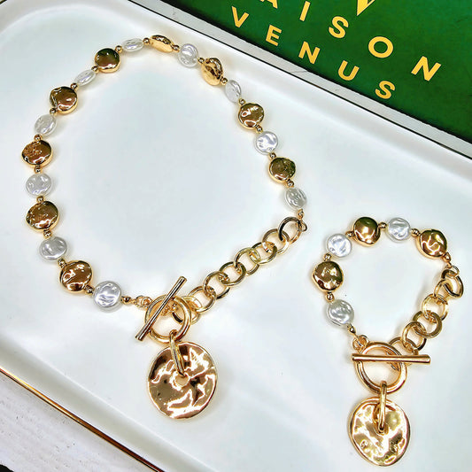 Golden Elegance Set