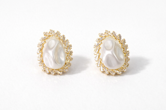Pearl Halo Luxe Earrings