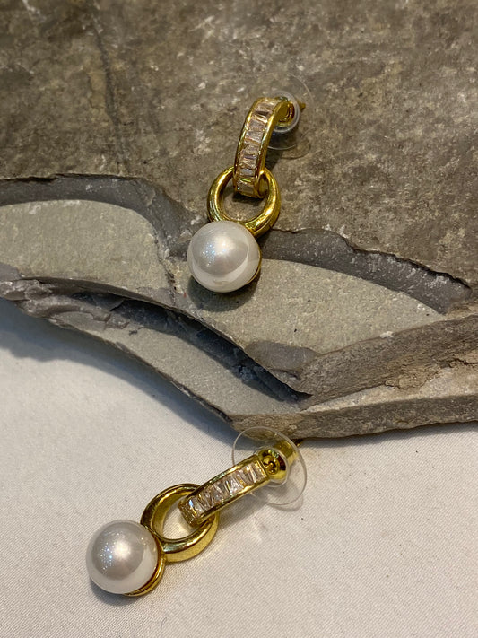 AURA DIVINE EARRINGS