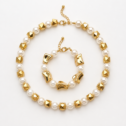 Luna Pearl & Gold Jewelry Set