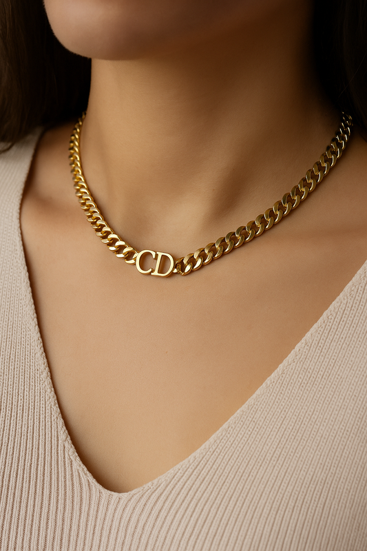 ✨ CD Gold-Plated Statement Chain Necklace