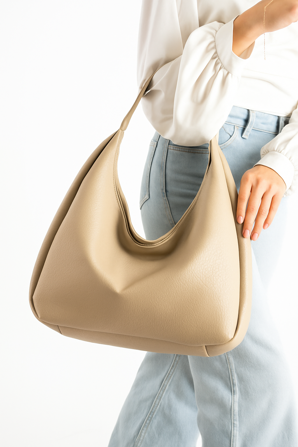 Maison Venus – Soft Leather Shoulder Bag