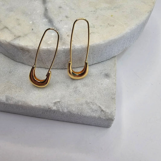 CLIP EARRINGS
