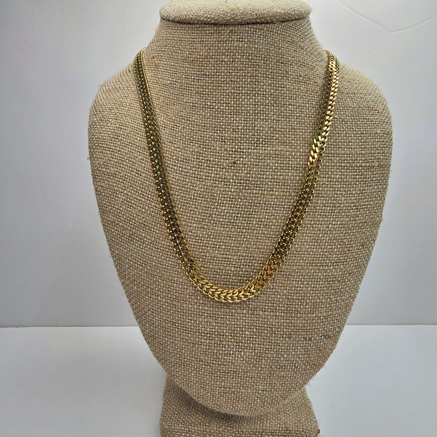 CÉLINE CHAIN NECKLACE