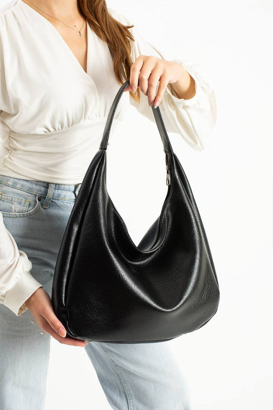 Maison Venus – Soft Leather Shoulder Bag