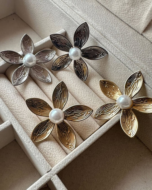 SARIA EARRINGS