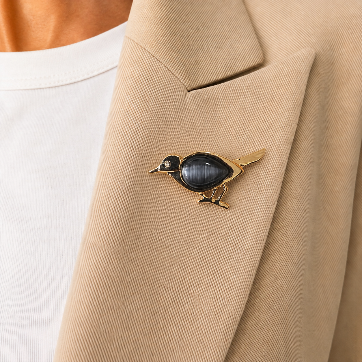 Midnight Cat-Eye Bird Brooch
